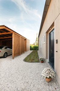 Entree in Gelders blauw