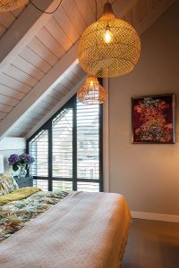 Vanuit het bed is er zicht naar buiten