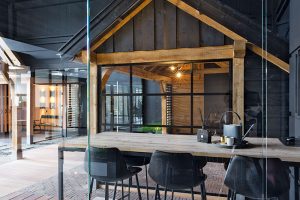 het betere buitenleven - tafel en stoelen